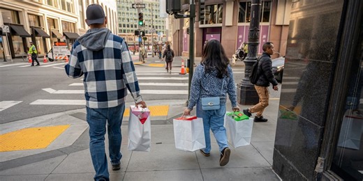 U.S. Retail Sales Unexpectedly Flat in December