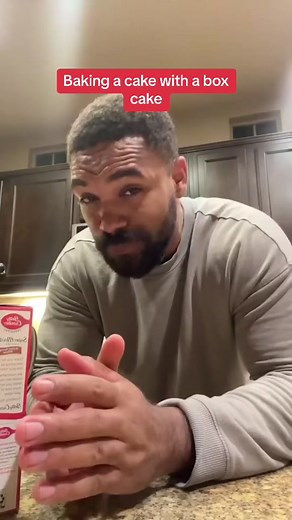 Box cake #jamaicantiktok🇯🇲viral #jamaicantikto #fypシ #baking #boxcakehack