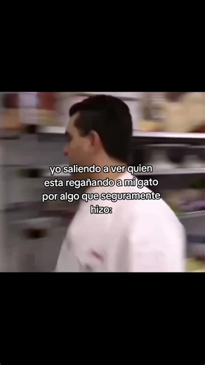 Meme: Yo saliendo a ver quién regaña a mi gato por algo que hizo