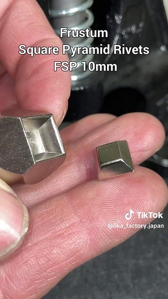 New item launched❗️ 🆕Hand Press Dies/ ハンドプレス打駒 ・ ハンドプレス機に取り付ける専用打駒です。 音を出さずに、誰でも簡単に金具を取り付ける事が出来ます。 【Peacock純正品】のハンドプレス機専用打駒です。 Hand Press Setting Dies to be attached to Hand Press machines. Anyone can easily and accurately install metal fittings without making noise. Hand Press Setting Dies designated as【Peacock】Genuine Products ! ・ www.oka-craft-tools.co.jp/en/ ▪️Wholesale/ Retail ▪️Worldwide delivery🏭→🌎 ▪️Please select products from the cart on the website and email us📧 We will provide you