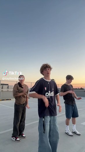 Energetic Trio Dance Videos Showcase Impressive Choreography