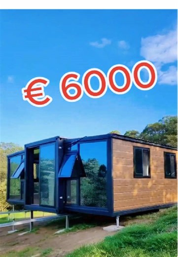 Pour seulement 6 000 €, cette maison conteneur peut être installée en 15 minutes, pliée ou dépliée. #MaisonConteneur #Maison #MiniMaison #MaisonDeuxChambres #Villa