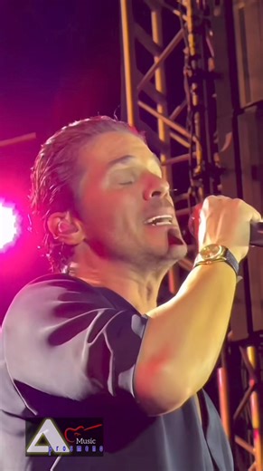 Νίκος Οικονομόπουλος - Για Κάποιο Λόγο (Live Music Video) Μουσική: Γιώργος Σαμπάνης Στίχοι: Ελένη Γιαννατσούλια Video by: nikosoikonomopoulosfm on TikTok #NikosOikonomopoulos #GiaKapoioLogo #NØ ##GreekMusictotheMax #AprosmenoMusic #gv #Viral #viralvideo #ViralPost #Aprosmeno | Aprosmeno Music