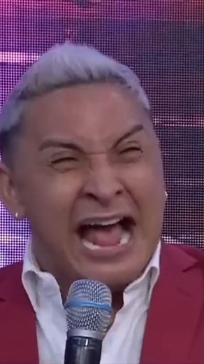 Chiste de las 2 comadres en el panteón 😂😂 #tbt #jelcomediante #comedia #comediante #chistes #humor #risas | JJ El Comediante Oficial