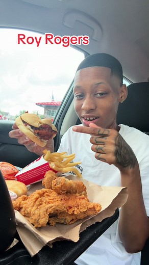 Roy Rogers Chicken Review: Delicious Dinner Options