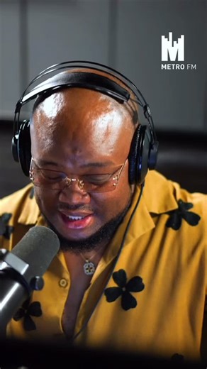 #BestMornings Let’s talk age gaps in relationships. What’s the biggest age difference you’ve ever had with a partner? How did it go and are you still together, or did the age gap play a role in how it ended? Are big age gaps in relationships a yes or no? What’s the biggest gap you’ve had, and did it last? Catch the podcast on www.metrofm.co.za | METRO FM