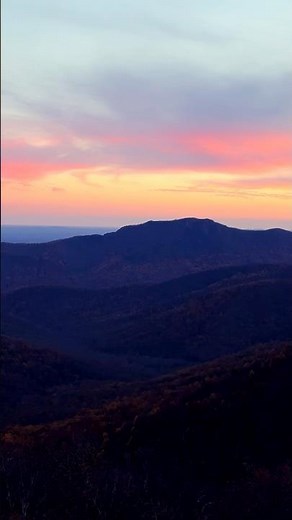 Sunset @ Shenandoah National Park, #Virginia 🇺🇸
