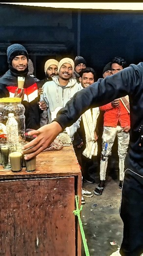 Dancer chai wala on Instagram: "Andhra tharhi dancer chai wala petrol pump road public demand dance #viralvideos #viralreels #trending #trendingsongs #trends #instagramreels #fbreels #fa9la #dancerchaiwala"