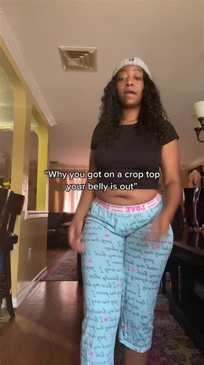 Rocking Crop Tops: Embracing Body Positivity