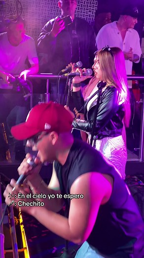 Chechito Performs 'Te Espero en el Cielo' in Concert | Chicha Music