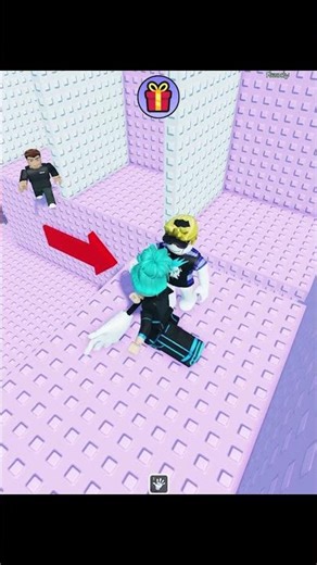 LIKE MY MERCH ? #roblox #lumi