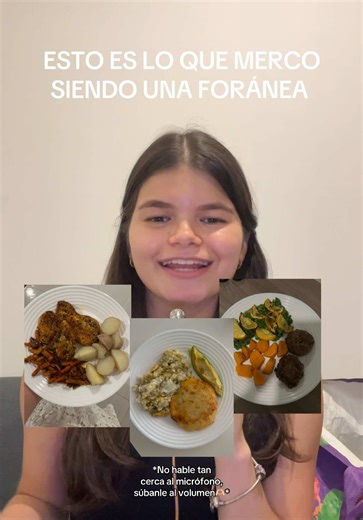 Esto es lo que me ha funcionado para sentirme con más energía, saciada, y con menos inflamación 🙌🏼 Tomalo como una guía, lo que más te funcione, cada cuerpo es diferente. En la casa evito lo más que puedo comer procesados, embutidos y harinas refinadas. Ya estaba comprado pero se me olvidó mostrarles también merco: - Pan Masa Madre - Arepas de maíz hechas en casa - Papa Capira - Yuca - Habichuelas - Huevos - Claras de huevos - Salmón o atún - Arándanos - Galletas Salmas - Champiñones - Almendr