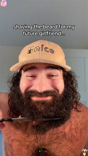 Wifes reaction to husband shaving off his beard.. #meanwife #shaveitoff#shaved #youwont