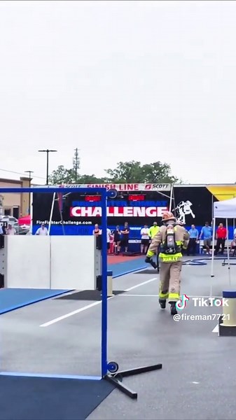 Firefighters 🔥🔥🔥🔥🔥#fireman #firefighter #firefightercombatchallenge #tiktok #foryou #capcut