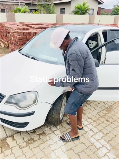 Understanding Static Problems in Daily Life