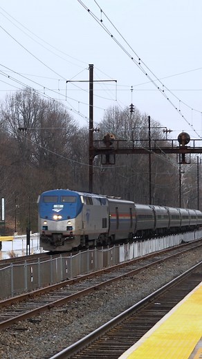 Amtrak's "Pennsylvanian" passes through Exton, Pennsylvania! 🚂 | Trainiac Productions