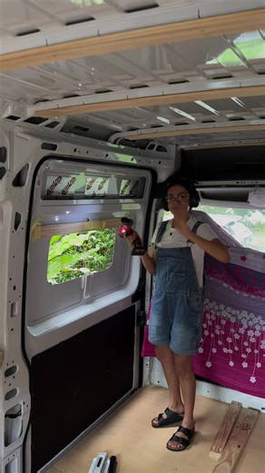 173K views · 8.7K reactions | we have two WINDOWS #hindi #vanbuild | Himynameispriya | Facebook