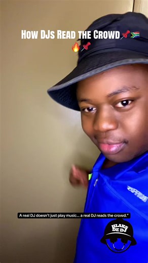 Mastering Crowd Reading Skills as a DJ