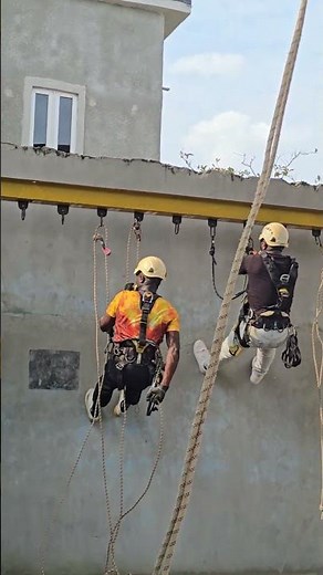 Abseil Rope access training. the journey of Abseiler comment below if you know this training centre.