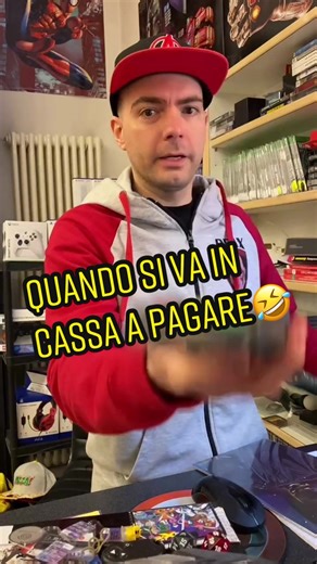 Penso abbiamo tutti capito il problema di fondo vero?🤣seguimi su insta:davidemaga_ilmondovirtuale per tutte le novità del negozio! #vitadanegoziante