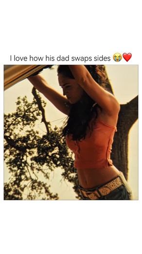 Movies | Memes | Streamers on Instagram: "follow @us.entertainment.hub for more ❤ 🎬 Credits: (All rights and ownership belong to the official creators, studios, and distributors of Transformers (2007). No copyright intended… entertainment purposes only.) Transformers (2007) kicked off one of the biggest sci-fi action franchises of the 21st century. Directed by Michael Bay, it throws you right into a war between two alien robot races — the heroic Autobots and the evil Decepticons — who br