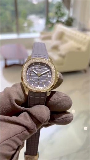 白面機械自動機芯成為絕唱後的另一經典。百達翡麗摯獻www.vipstation.com.hk/tc/item/patek-philippe-5268-200r-010-watches.html?