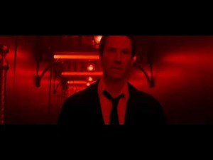 Constantine escena del bar (latino) 1080 HD