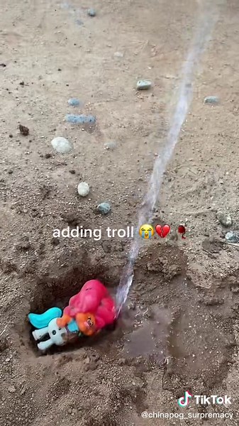 crying 😢☹️💔🖤💔🤧/j