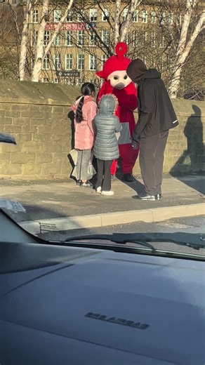 🧸Teletubbies giving big hug🤗