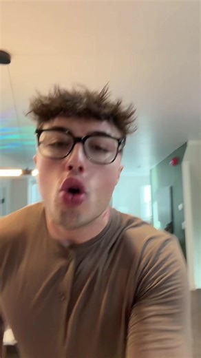 Bell (@bellamyjames_)’s video of printer not working