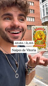 Por qué la baraja más famosa de España dice “Vitoria”? 🤔 Todos hemos jugado alguna vez con estas cartas, y hemos leído el famoso “Vitoria”, pero somos muchos los que no nos habíamos dado cuenta de que esto es… por Vitoria-Gasteiz! Y es que la empresa creadora de esta baraja, la de Heraclio Fournier, fue fundada aquí 😎 Conocían estas curiosidades? Les leo en los comentarios 👀 #españa #vitoria #heracliofournier #naipesespañoles #vitoriagasteiz #turismovitoria #alavaturismo #alava #araba #euskad