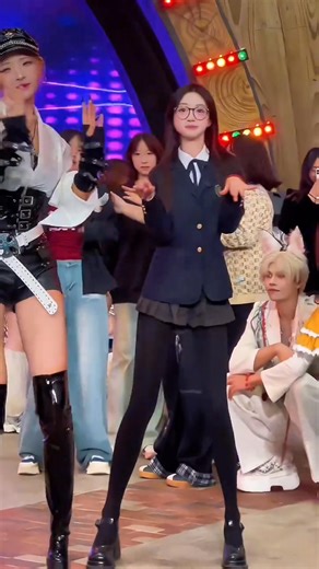 jk甜妹boomboom #jk#甜妹#直拍 #隨機舞蹈 #隨拍 | 野原阿鱼