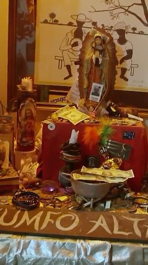 Inside the New Orleans Historic Voodoo Museum 🔮 Secrets of Voodoo in the French Quarter