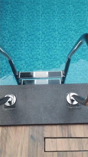 swimming pool vacuum cleaner