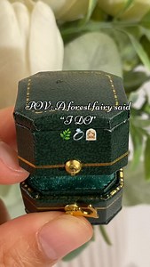 This green sapphire ring is where fantasy meets nature. Twisting vines, glowing green hues, and intricate details make it feel like it was plucked from an enchanted forest. Perfect for brides who dream beyond diamonds and say yes to magic. ✨💚 #GreenSapphireRing #NatureInspiredJewelry #FairyEngagementRing #fantasyjewelry #uniquering | Azura Jewelry