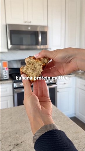 how to make banana protein muffins #mealprep #cooking