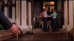 Raising Helen Trailer