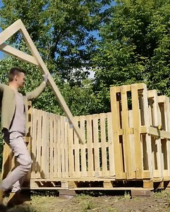 21K views · 73 reactions | Comment utiliser des palettes pour créer des choses étonnantes ! | BRICO ADOS | Facebook