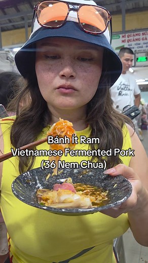 Bánh Ít Ram vs Nem Chua: What to Expect from Vietnamese Fermented Pork