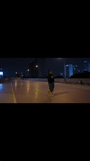 Aku dengan malam kita sudah lama berkawan🤞🏼🫱🏽‍🫲🏼 #JalanYangBenar #MusikDiTiktok #lyrics #DuffyD #hiphopindo #rnb #rap #SwaggeRnB