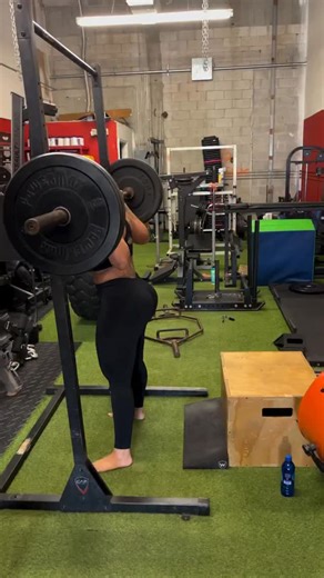 Your Trainers Favorite Trainer on Instagram: "Dm for personal training or online coaching"