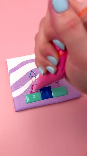 The detail in this Disney cookie is insane 🤯 | Craft Factory