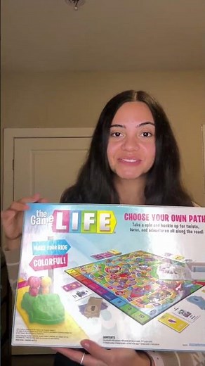 Hasbro The Game of Life Review | Fun Life Decisions with Aura