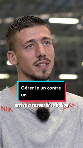 ⚽️ Profitez des #conseil de Clement #lenglet pour vous améliorer dans la gestion du un contre un ! #CapCut #football #footballtiktok #sports #video #tutorial #mycoachtv #footballskills #footballvideo #soccer #tottenham