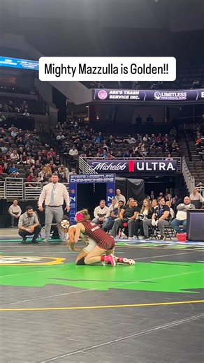 Hadley Mazzulla (Auburn) is the Class B girls 105 pound champion! | Nebraska Wrestling