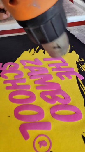 5.7K views · 98 reactions | Aplicando relieve a nuestros plastisoles con Puff  #Plastisol #serigrafia #puff | Escuela The Zambo - Cursos de Estampados | Facebook