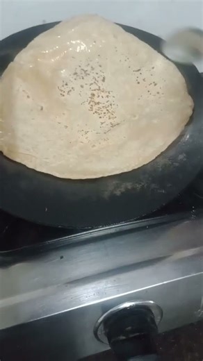 #food #cooking #roti #recipe #youtubeshorts #ytshortsvideo #trending #foodie