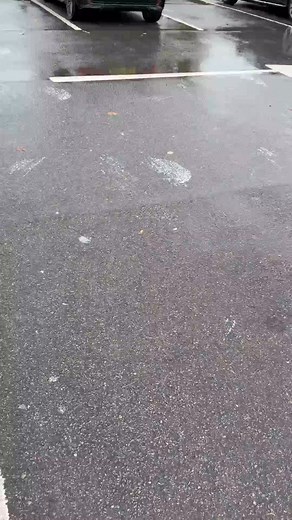 Make sure to catch the Dishmatic display shining bright at your local B&M🛒 For all your cleaning needs😜! | Dishmatic