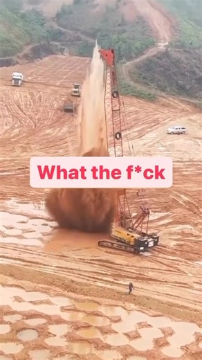 Hammr | Construction Payroll on Instagram: "What’s going on here⁉️⁠ ↘️ Hammr Platform: ⁠Construction Payroll, Time Tracking, Scheduling, Dispatching, HR, and Job Costing — in one place 🔨⁠ ⁠ Built For Contractors to Manage Their People. ⁠ ⁠ (Link in bio to get a free demo)⁠ ⁠ —⁠ Follow our podcast @bredtobuildpodcast⁠ ⁠ “Top 5% most followed podcasts” - Spotify⁠ ⁠ Main @wearehammr⁠ —⁠ •⁠⠀⁠⠀⁠ •⁠⠀⁠⠀⁠ •⁠⠀⁠⠀⁠ •⁠⠀⁠⠀⁠ #hammr #constractorsofinsta #dirtyhandscleanmoney #constructionlife⁠ #construction #