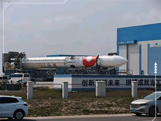 国家队研制的可重复使用大型液体火箭——长征十号乙（CZ-10B），定档于2026年4月28日在海南文昌中心首发，同步验证全球首创的海上网系回收